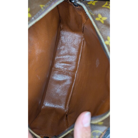 Louis Vuitton Nile Monogram Crossbody Bag M45244 Vintage Authentic w/ COA - Picture 14 of 16